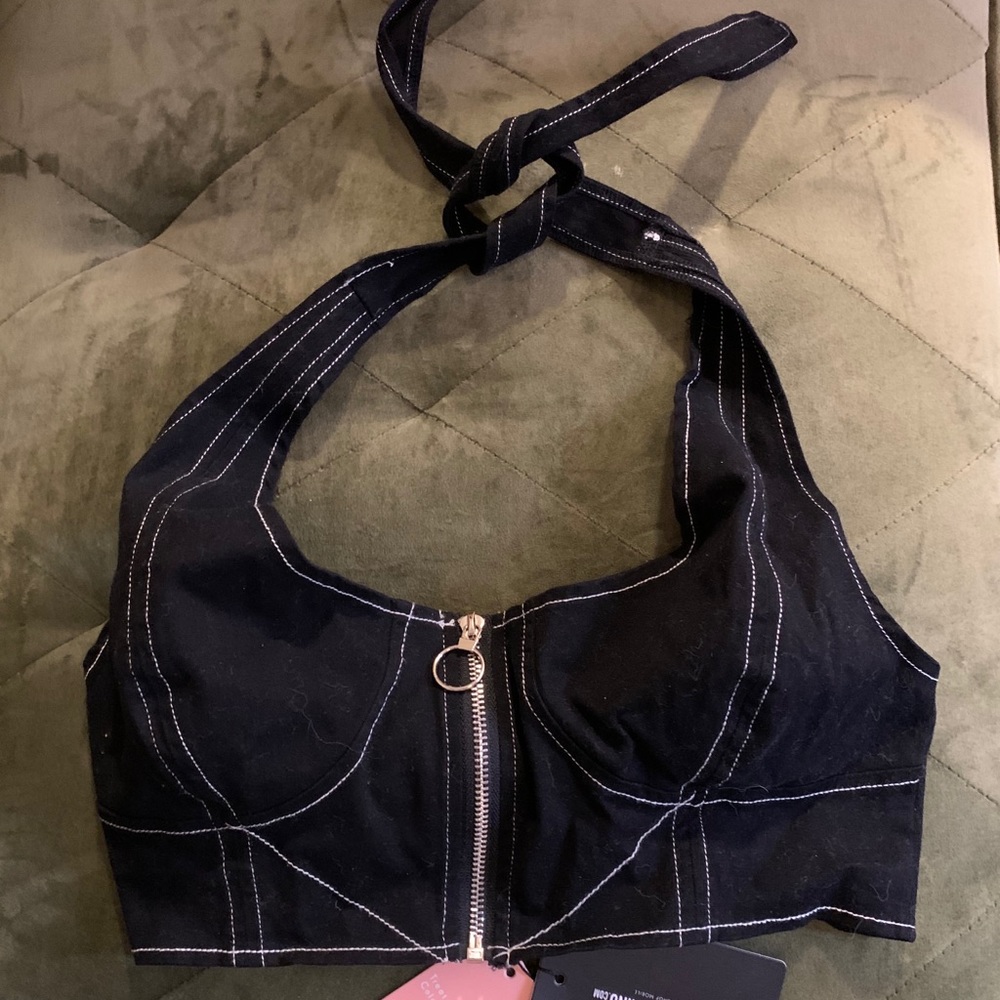 Halter-neck crop top